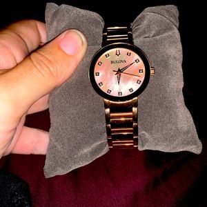 Like new Bulova watch